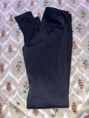 Classic Black High-Waist Leggings